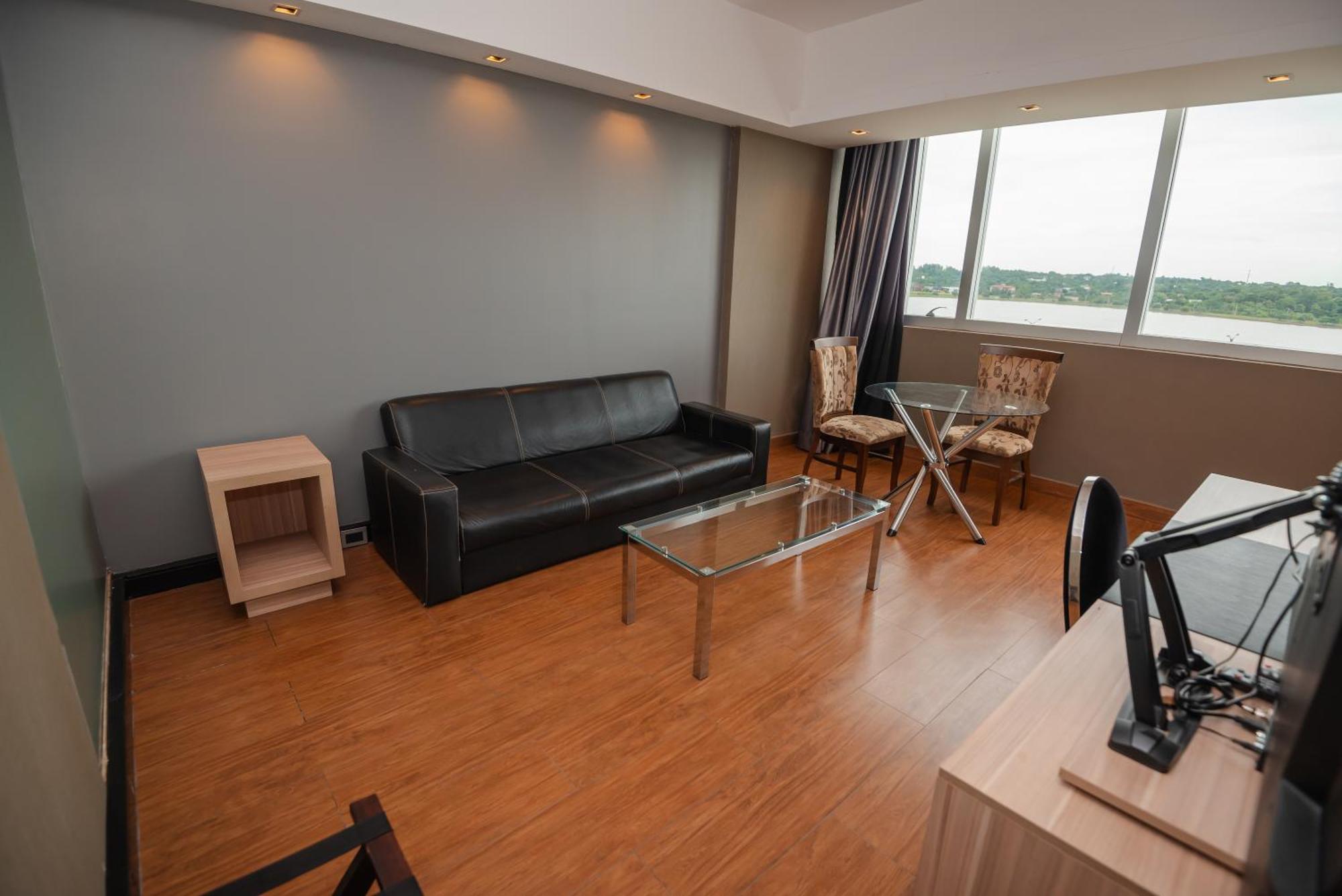 Savoy Hotel เอนการ์นาซิออน ภายนอก รูปภาพ