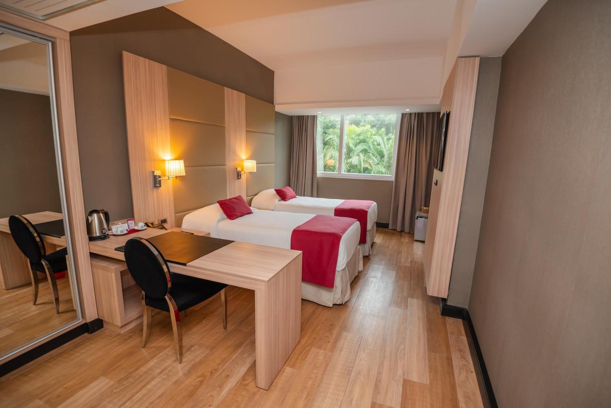 Savoy Hotel เอนการ์นาซิออน ภายนอก รูปภาพ