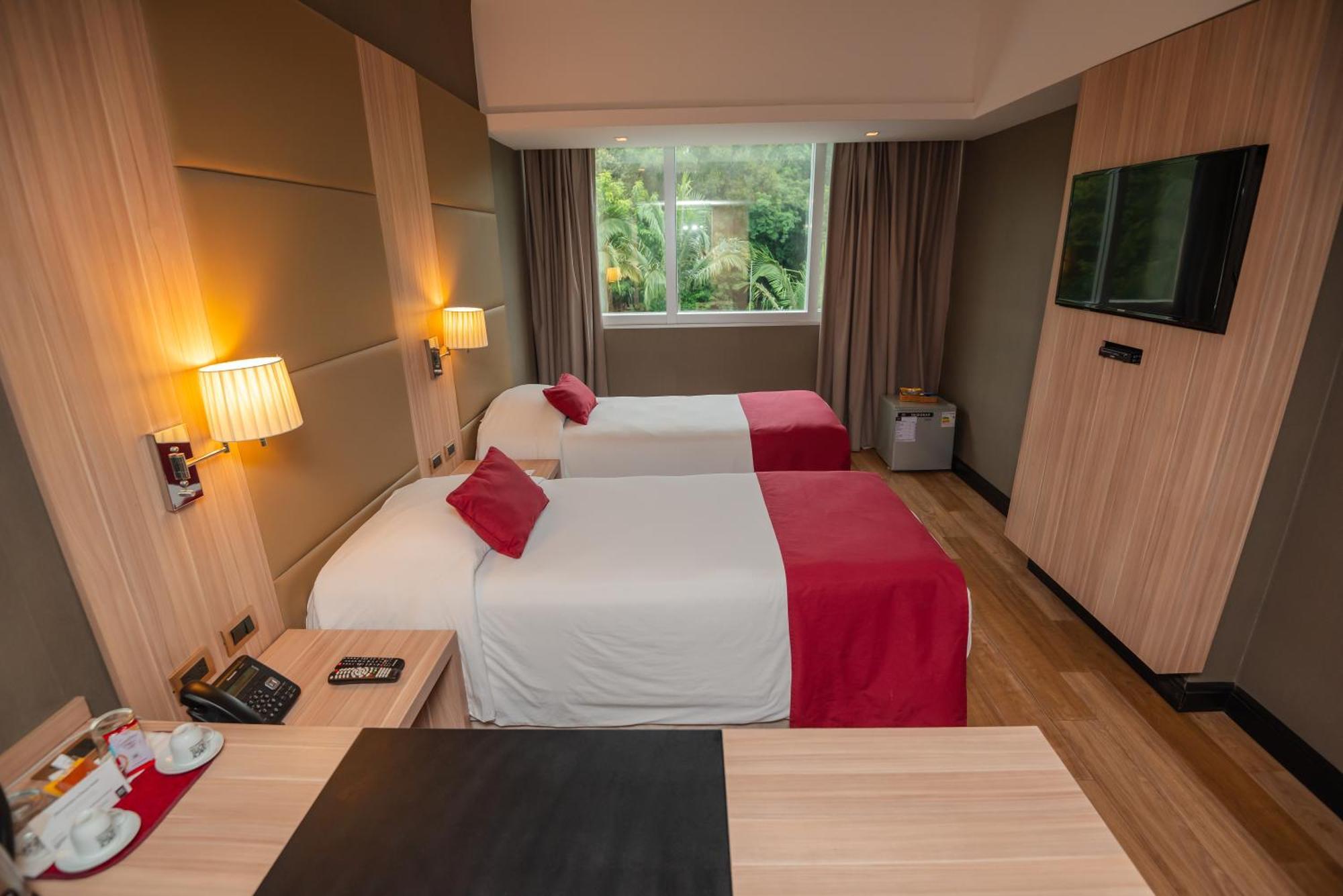 Savoy Hotel เอนการ์นาซิออน ภายนอก รูปภาพ
